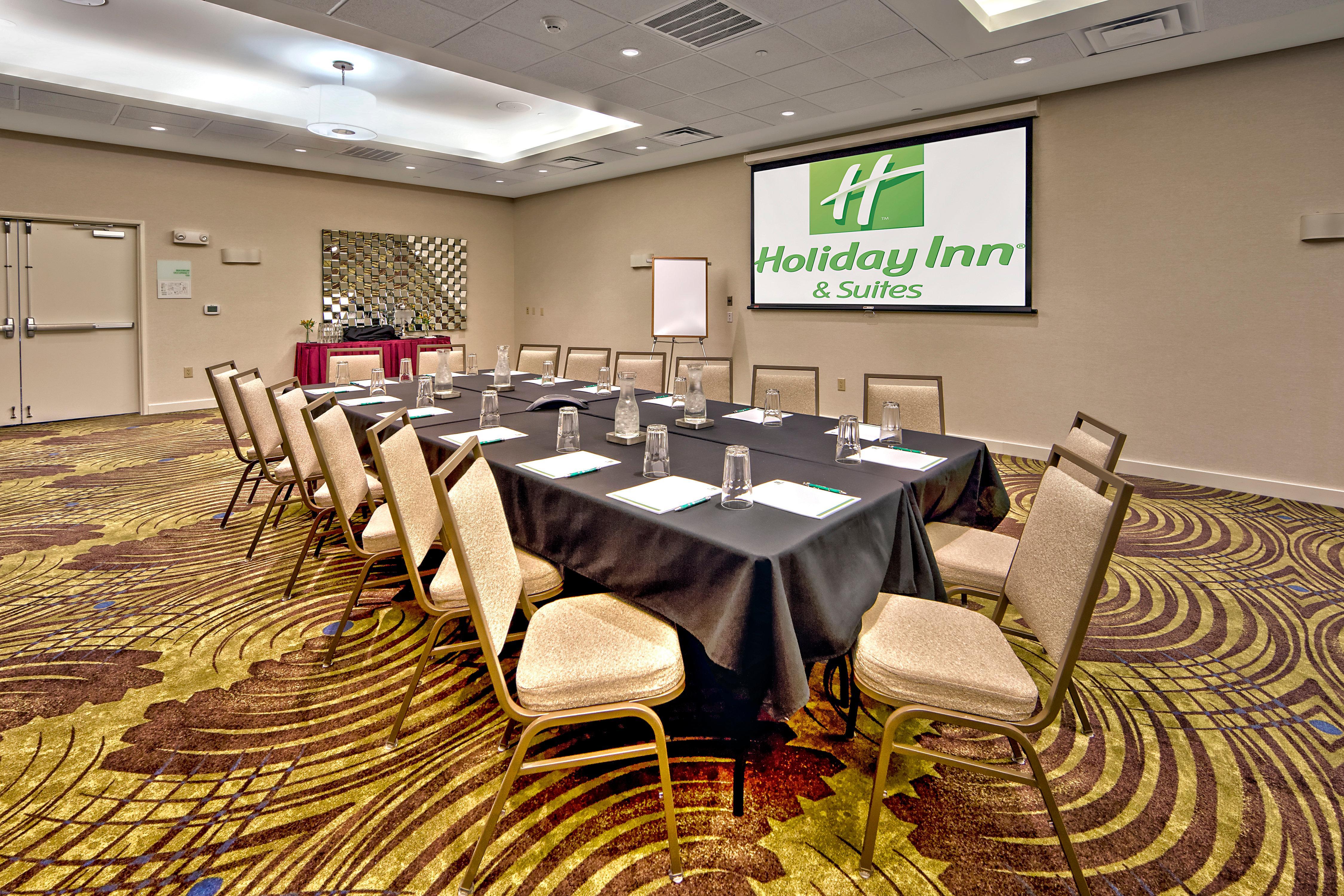 Holiday Inn & Suites Tupelo North By Ihg Exterior foto