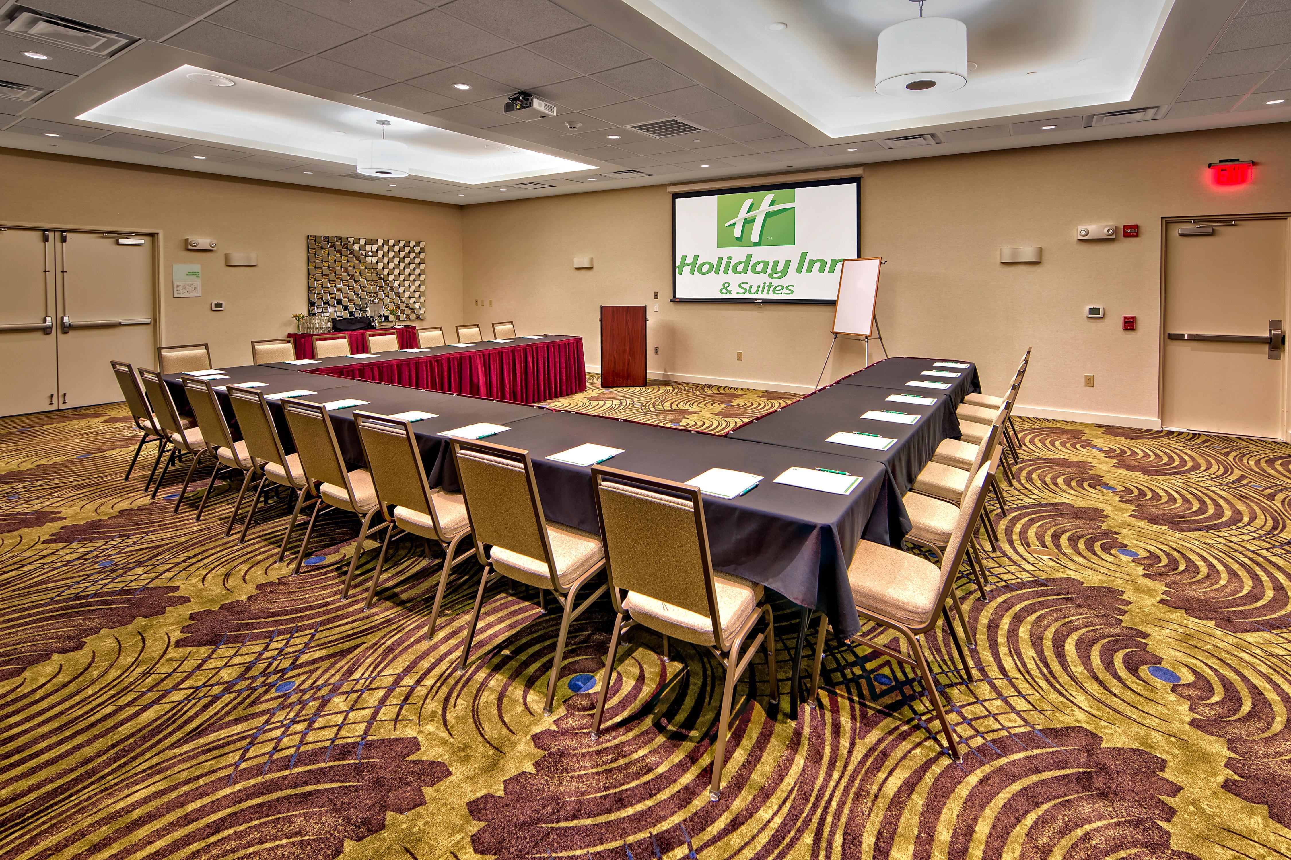 Holiday Inn & Suites Tupelo North By Ihg Exterior foto